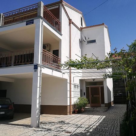 Apartment Anita Senj  Luaran gambar