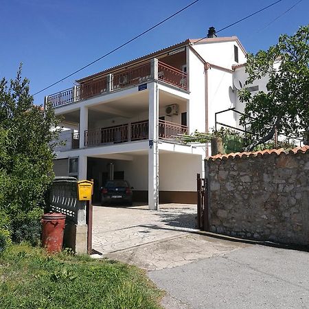 Apartment Anita Senj  Luaran gambar