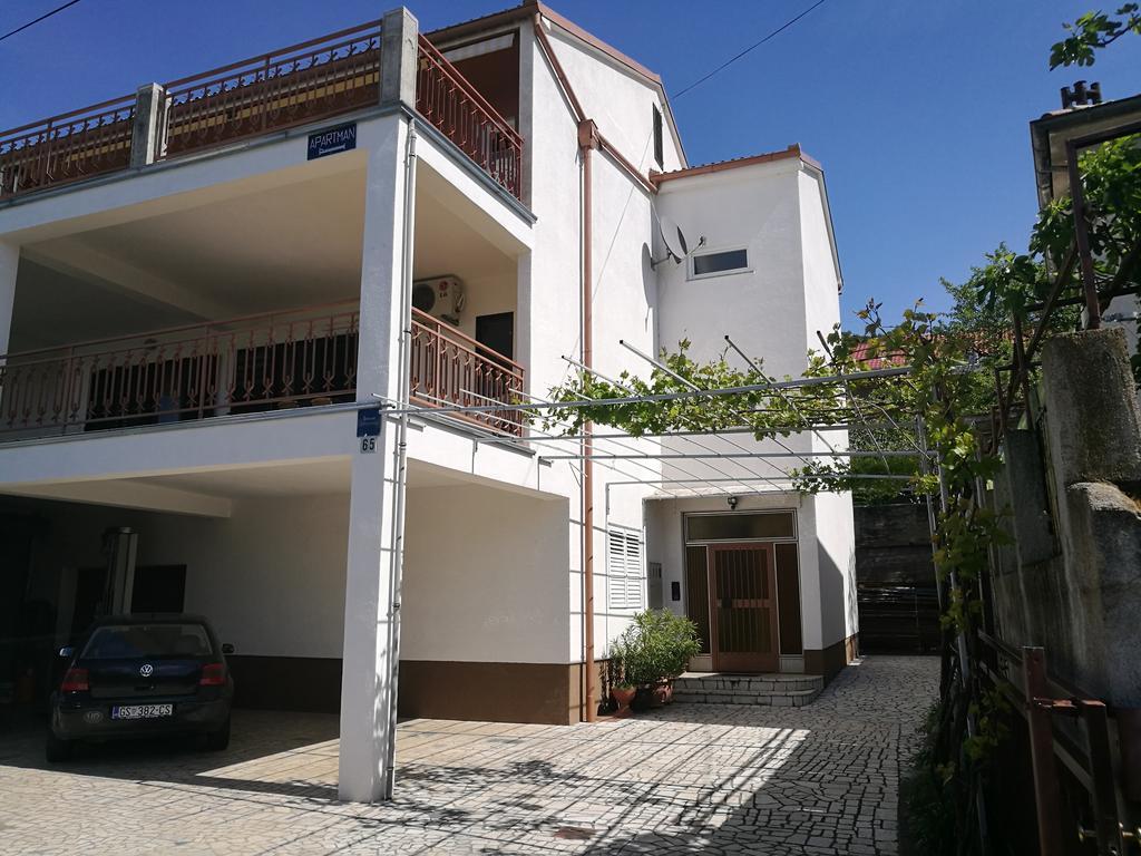 Apartment Anita Senj  Luaran gambar